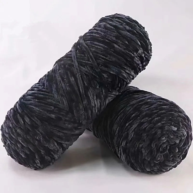 Fil de polyester velours 100g 130m Chenille peluche Amigurumi pour Tricot Dauphin