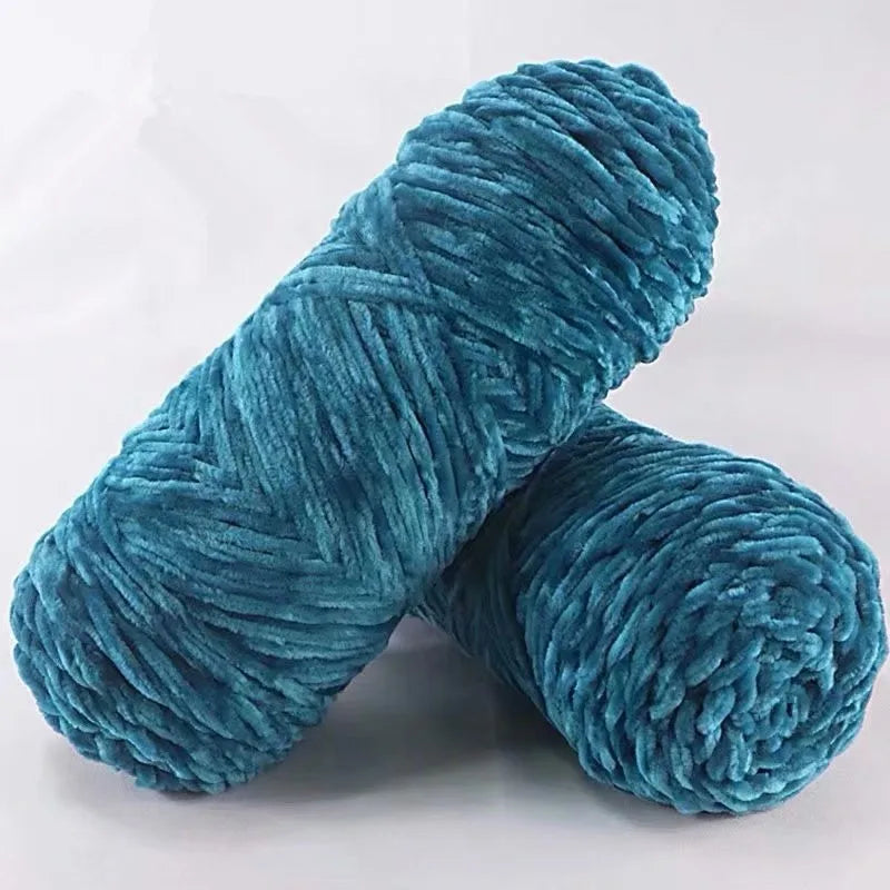 Fil de polyester velours 100g 130m Chenille peluche Amigurumi pour Tricot Dauphin