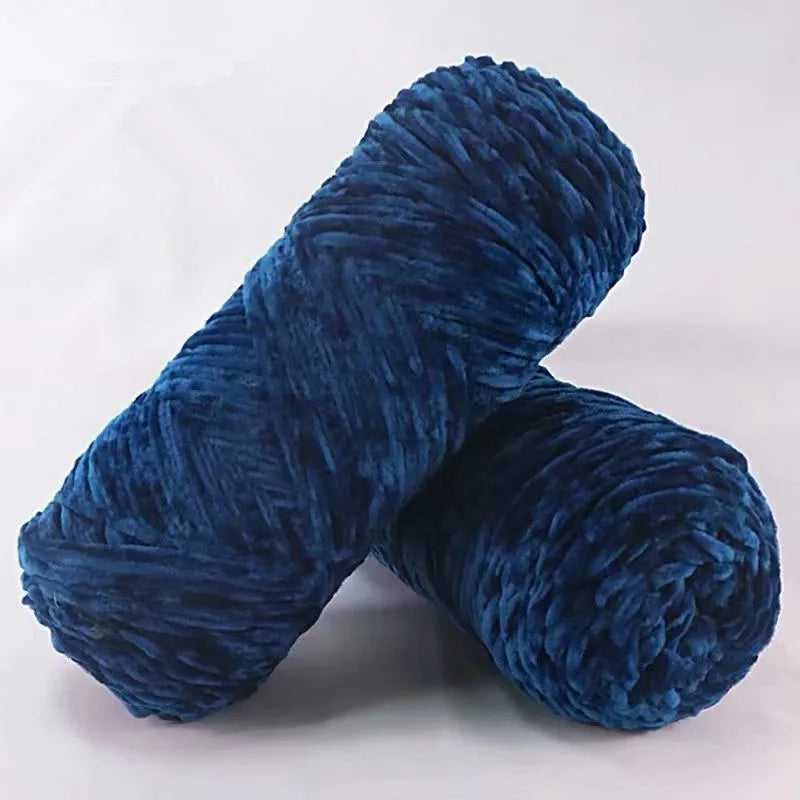 Fil de polyester velours 100g 130m Chenille peluche Amigurumi pour Tricot Dauphin