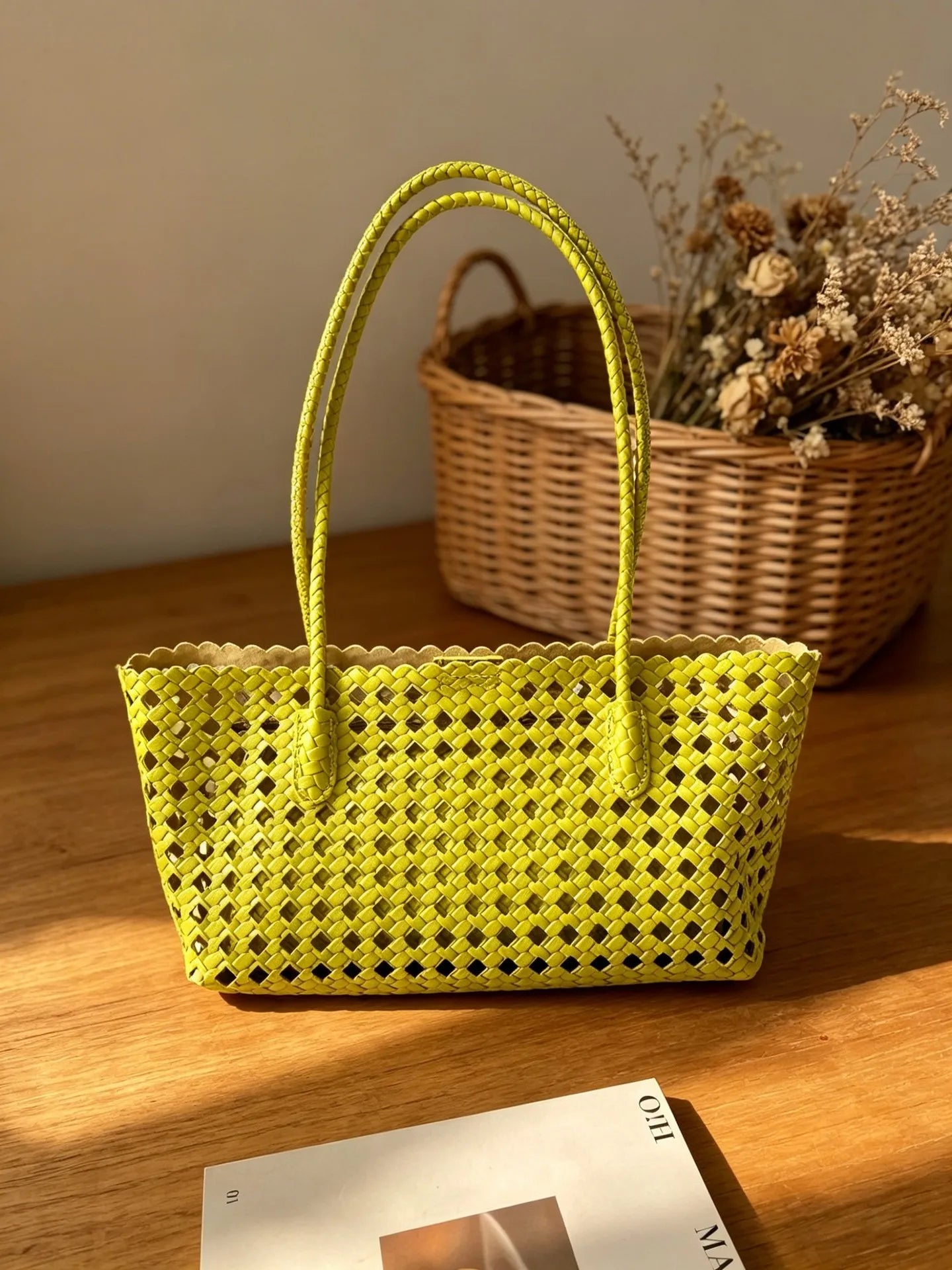 Elegant 2026 Vacation Basket Bag Hollow Out Shoulder Tote Handbag Unisex