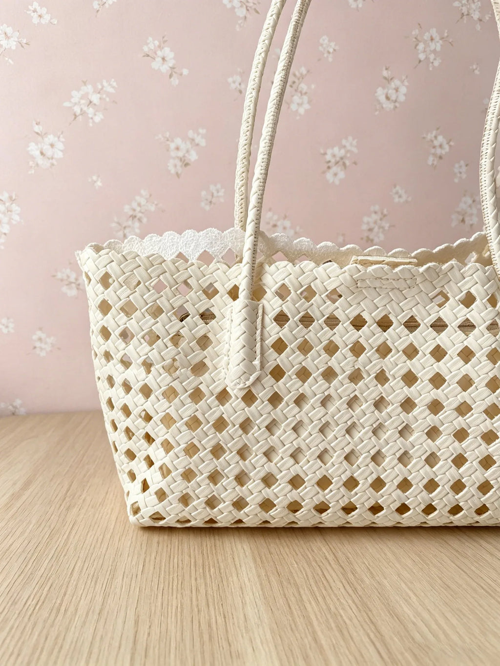 Elegant 2026 Vacation Basket Bag Hollow Out Shoulder Tote Handbag Unisex