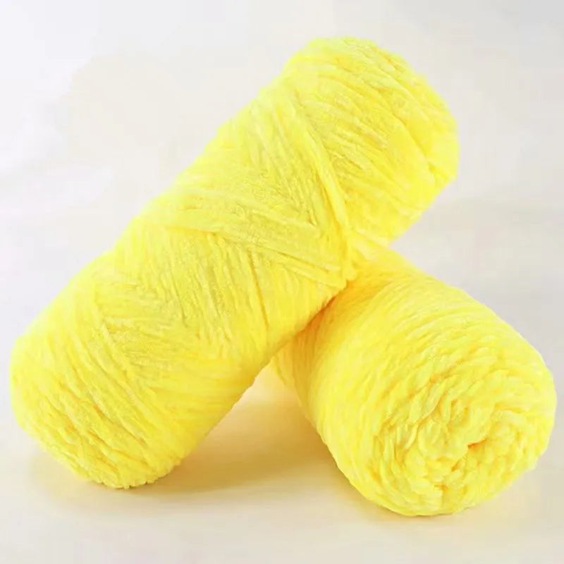 Fil de polyester velours 100g 130m Chenille peluche Amigurumi pour Tricot Dauphin