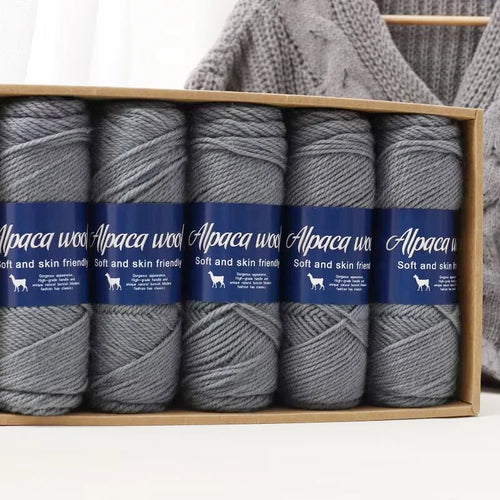 500g Coarse Alpaca Wool Yarn With Polyester Blend For Warm Sweaters